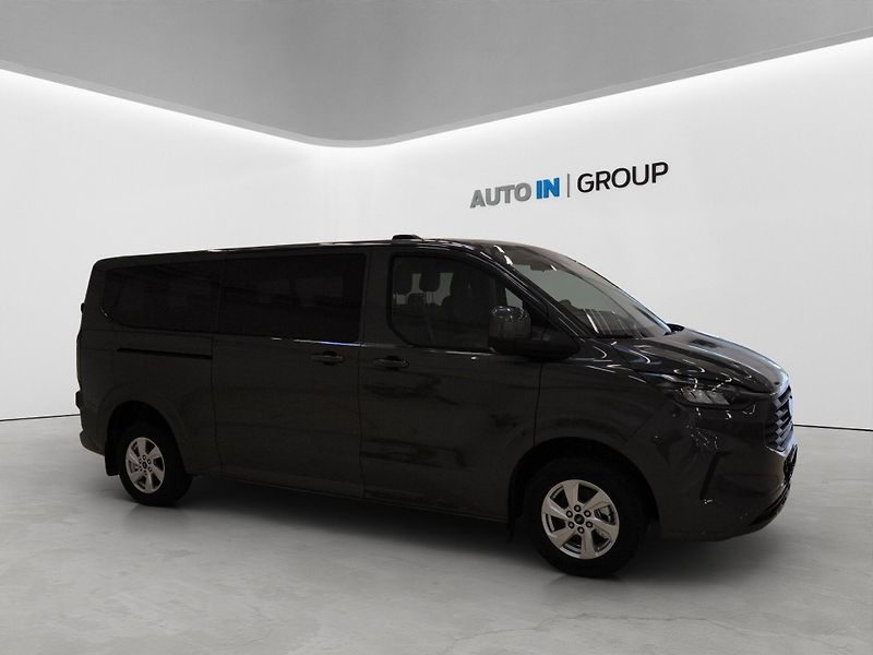 Ford Transit Custom (2026) kombi 2.0 TDI L2 Limited 100kW - fotka 10 z 22
