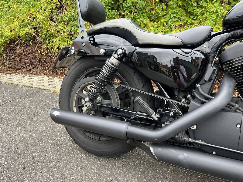 Harley-Davidson XL 1200NS Iron (2020) - fotka 12 z 14