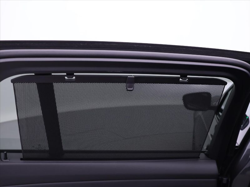 BMW Řada 3 3,0 M340d 250 kW xDrive CZ DPH - fotka 36 z 44
