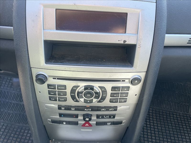 Peugeot 407 2,0 HDi 100kw SW Klima ESP - fotka 16 z 30