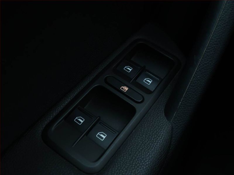 Škoda Yeti (2016) 2.0 TDI, 4X4, Automat, Navi - fotka 16 z 21