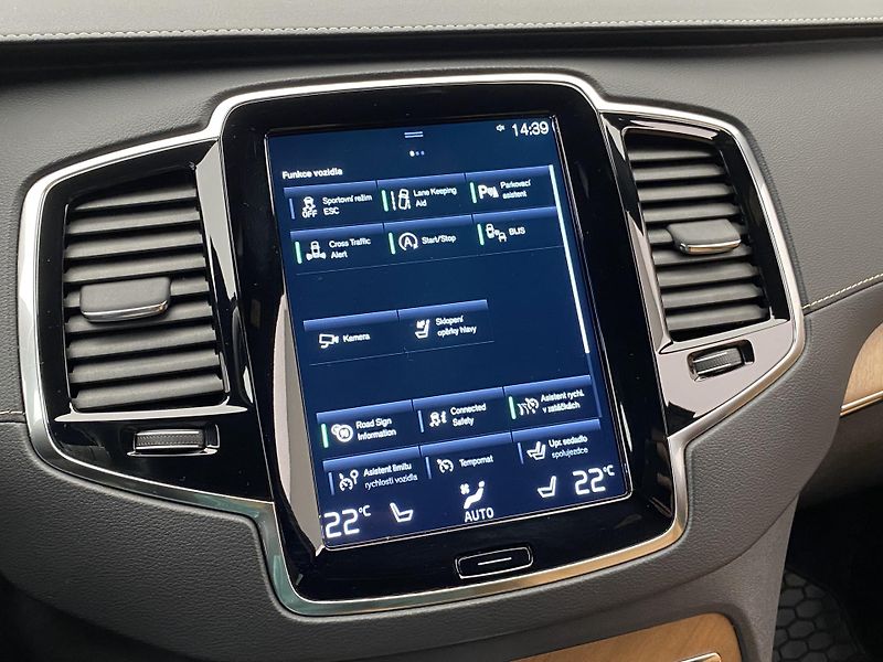 Volvo XC90 B5 AWD INSCRIPION AUT CZ - fotka 45 z 54