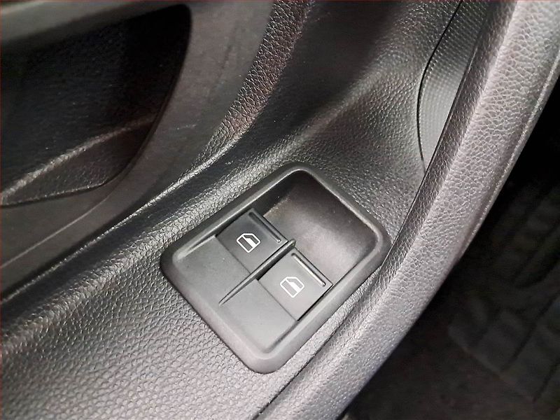Škoda Fabia (2008) 1.2, po STK, levný provoz - fotka 14 z 14