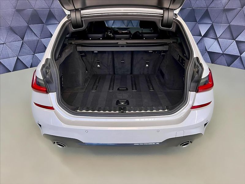 BMW Řada 3 320d xDrive M-PAKET, WEBASTO - fotka 29 z 30