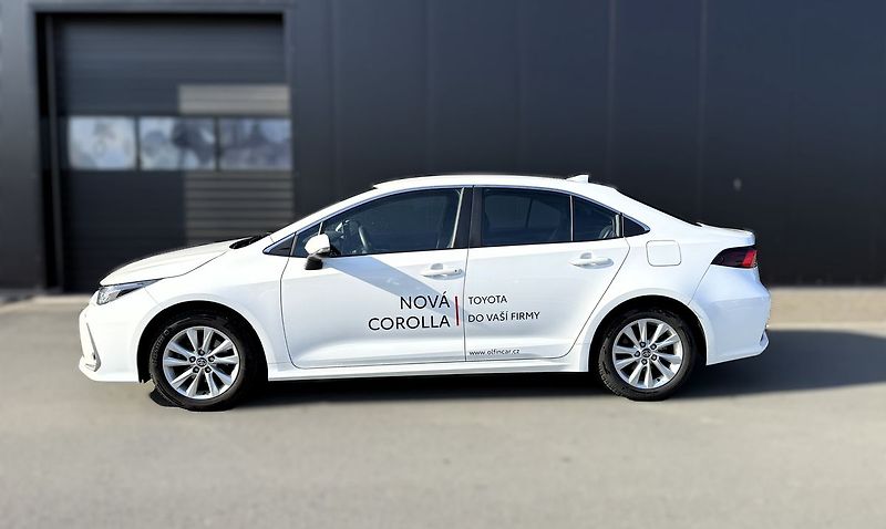 Toyota Corolla comfort MC '23 TCE 1.5 TNGA 12 - fotka 2 z 7