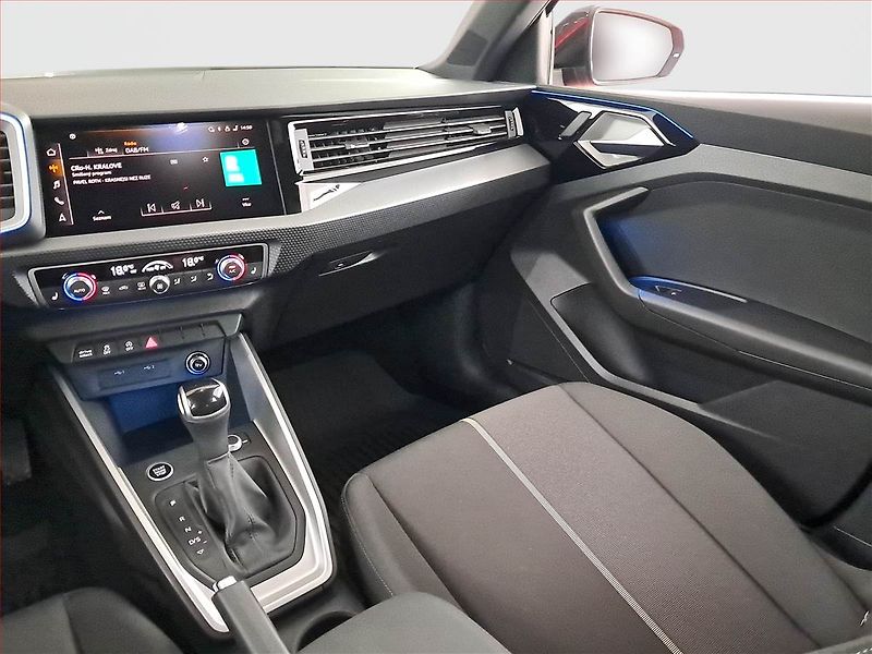 Audi A1 (2022) 30 TFSI - fotka 8 z 19