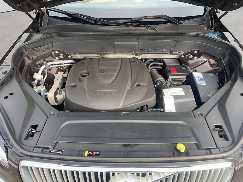 Volvo XC90 (2019) D5, 4X4, VZDUCH, Inscription - fotka 19 z 23