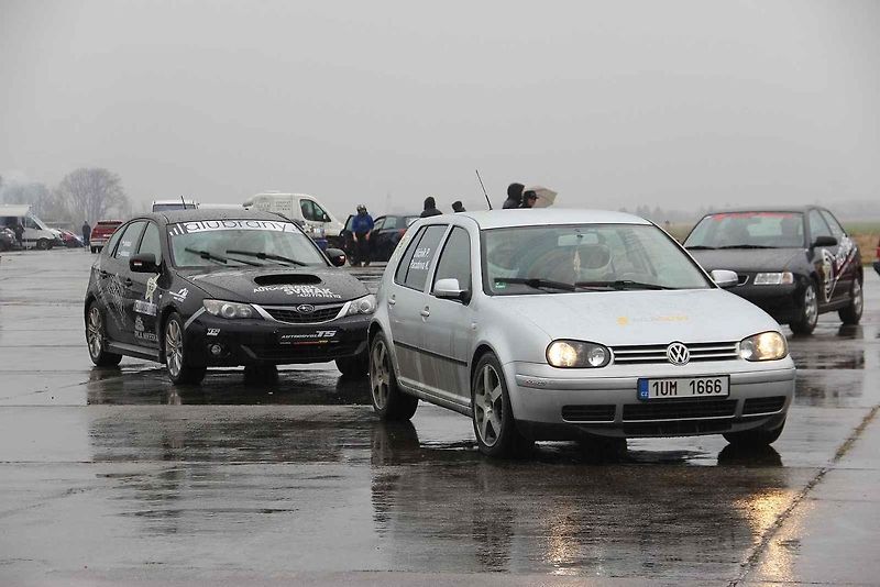 Rallyslalom 2024 Přerov na bochořském letišti.