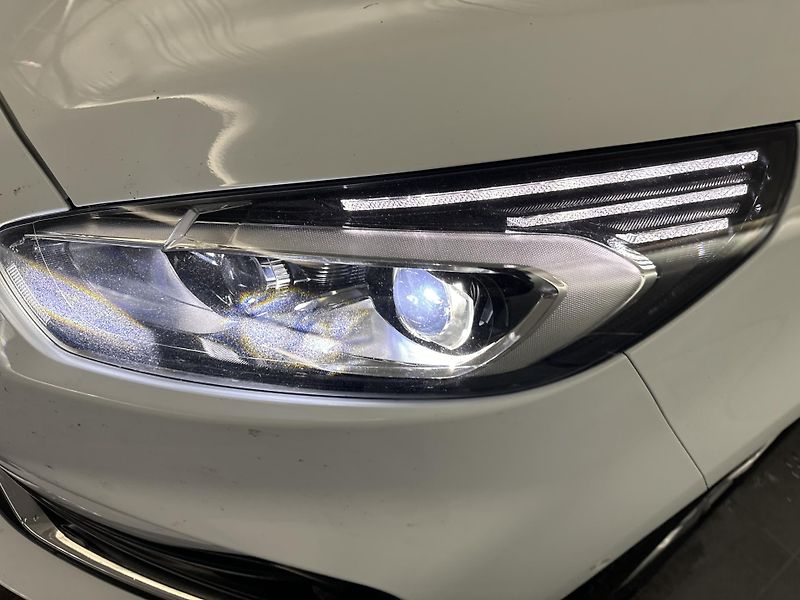 Ford Galaxy (2022) 2.0Eco*TAŽNÉ*KAMERY*NAV*VÝHŘEV - fotka 11 z 12