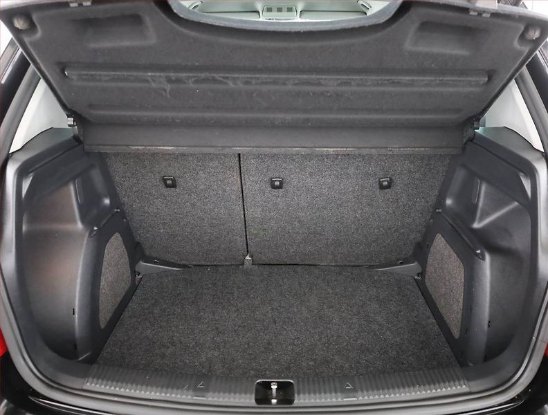 Škoda Fabia (2008) 1.2, Serv.kniha - fotka 12 z 12