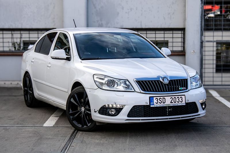 Škoda Octavia - fotka 3 z 34