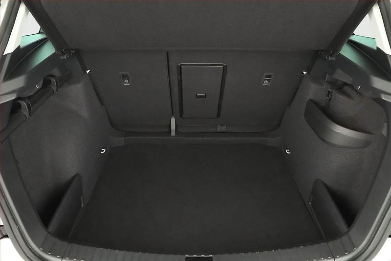 Škoda Karoq (2025) 2.0 TDI, Drive, FullLed - fotka 11 z 15