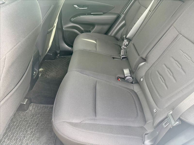 Hyundai Tucson 1,6 T-GDI STYLE 4X4 AT - fotka 15 z 16