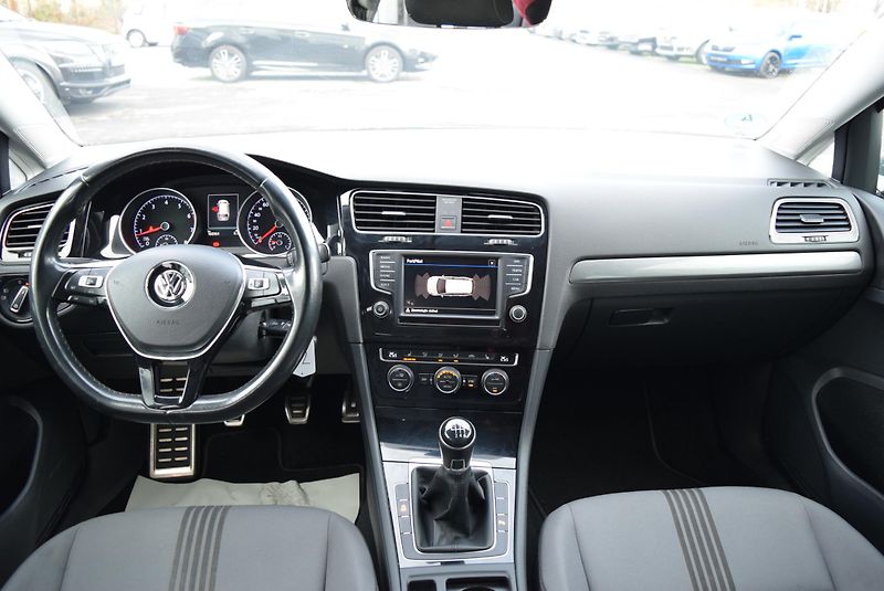 Volkswagen Golf Variant (2016) 1.4TSI 110kw COMFORTLINE TAŽNÉ - fotka 19 z 45