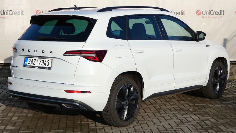 Škoda Karoq 1,5 TSI Sportline - fotka 3 z 23