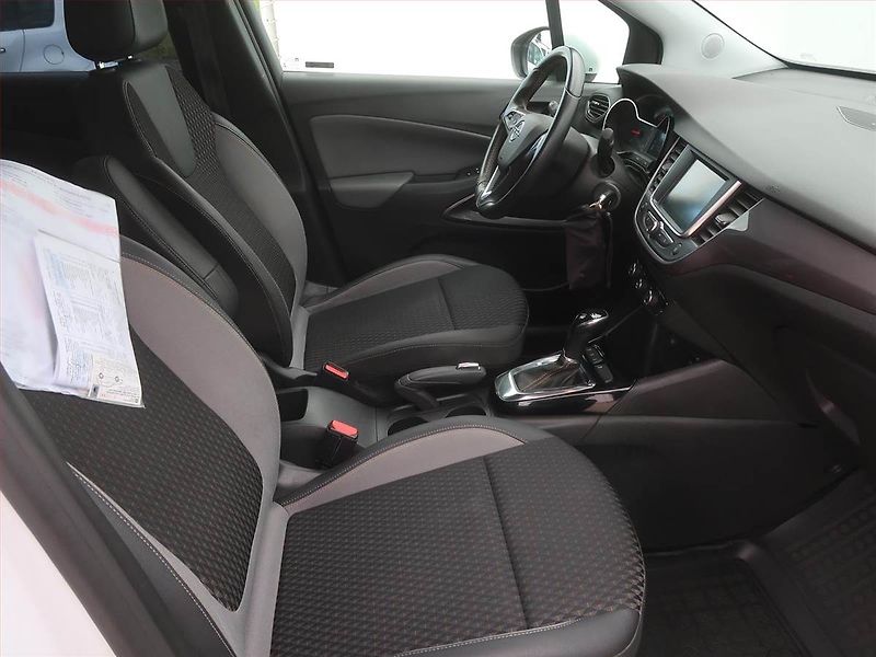 Opel Crossland X (2018) 1.2 Turbo, Automat, Serv.kniha - fotka 9 z 17