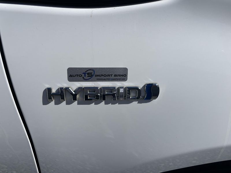 Toyota Yaris 1.5i 16v HYBRID 142TKM TOP 1A! - fotka 52 z 169