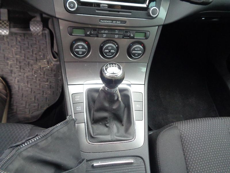 Volkswagen Passat 2,0 TDI - fotka 13 z 13