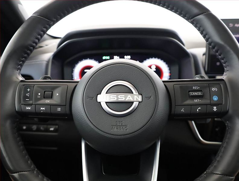 Nissan Qashqai (2024) Tekna 1.3 DIG-T MHEV - fotka 8 z 20