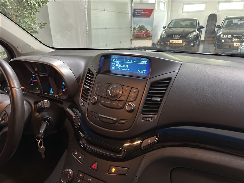 Chevrolet Orlando 1,8   i LT+ 7 MÍST AC TZ ČR TO - fotka 18 z 40
