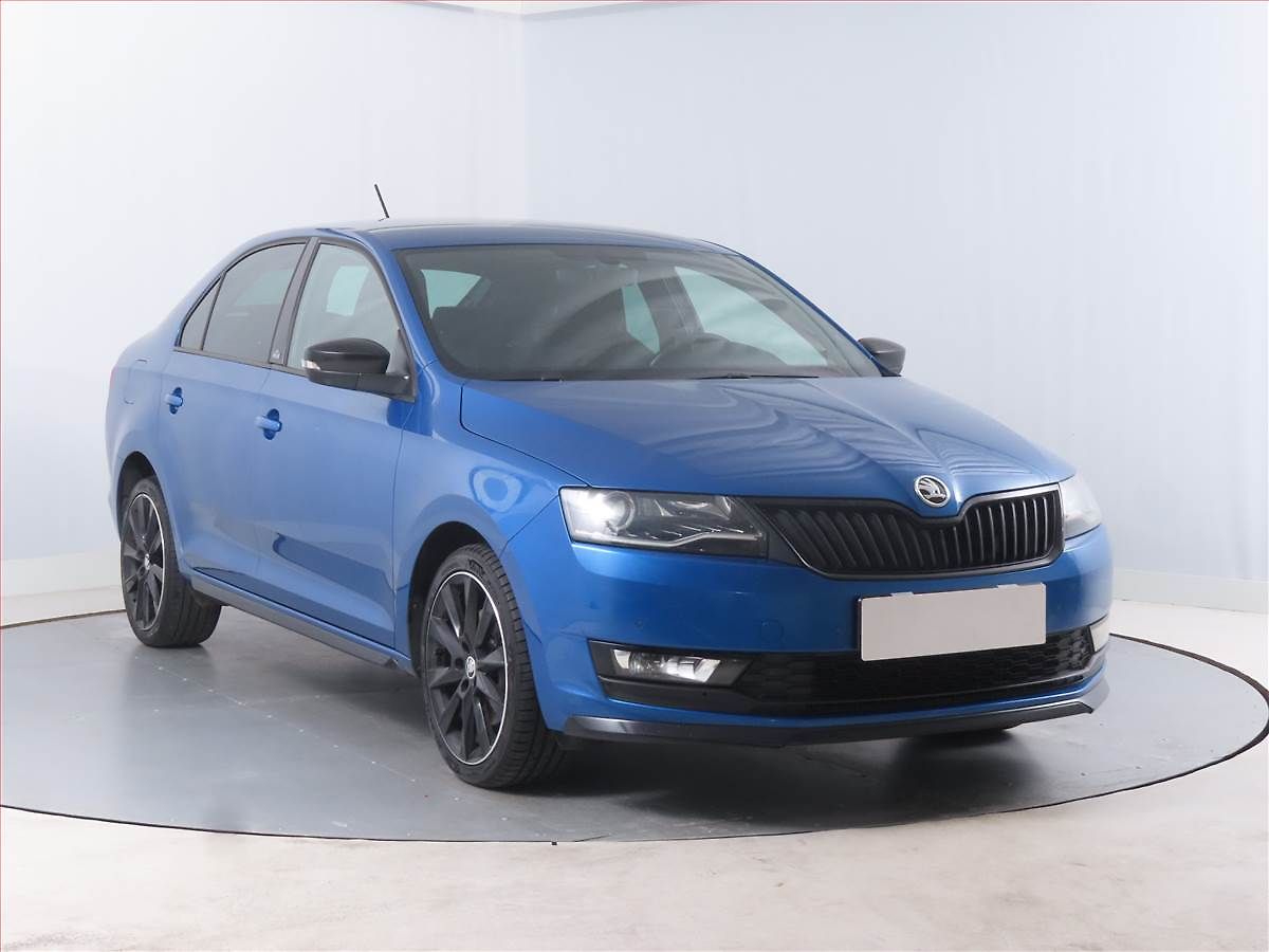 Škoda Rapid Monte Carlo 1.0 TSI, Xenony