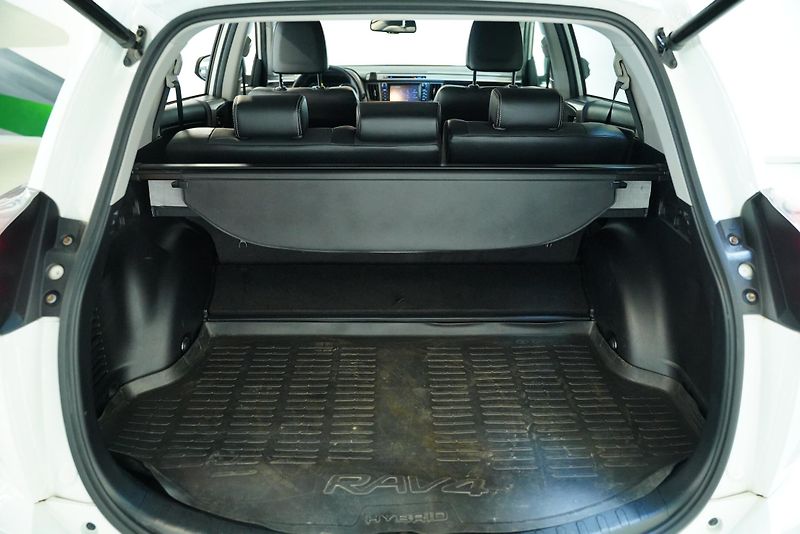 Toyota RAV4 - fotka 29 z 30