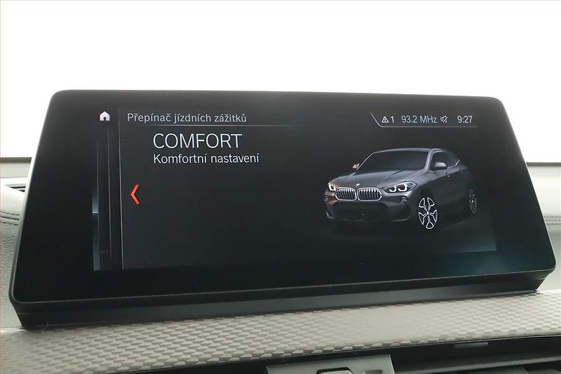 BMW X2 (2021) xDrive25e - fotka 14 z 22