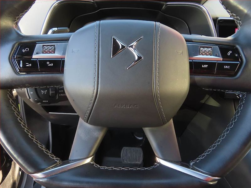 DS Automobiles DS7 Crossback (2020) Rivoli 2.0 BlueHDI, Automat - fotka 24 z 27