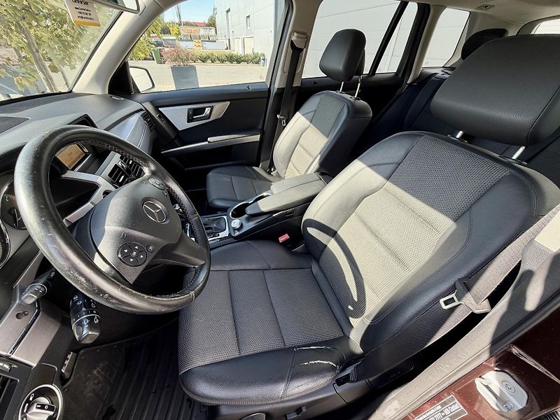 Mercedes-Benz GLK (2011) 220CDI 4Matic 125kW AUTOMAT - fotka 12 z 22