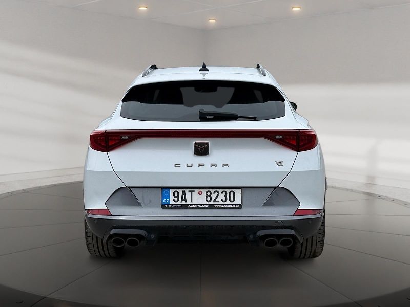 Cupra Formentor (2023) VZ 2.0TSI 228kW CZ DPH - fotka 5 z 11