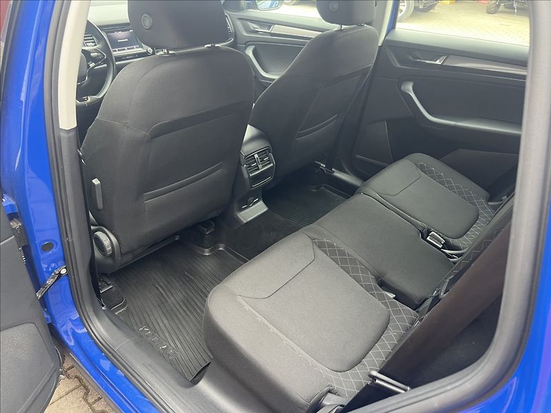 Škoda Kodiaq 1,5 TSi DSG nové v ČR záruka - fotka 14 z 35