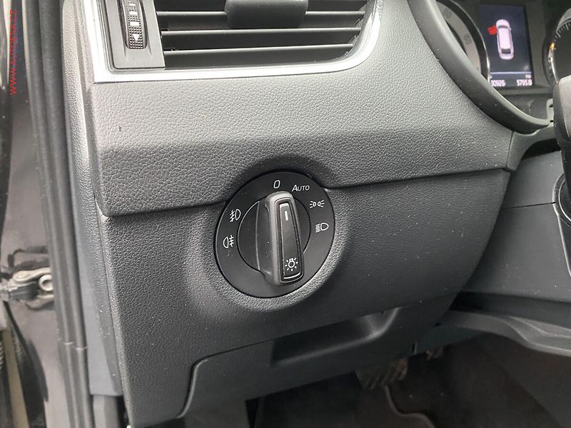 Škoda Octavia (2020) 1.5 TSi, Ambition, DSG, navi - fotka 14 z 17