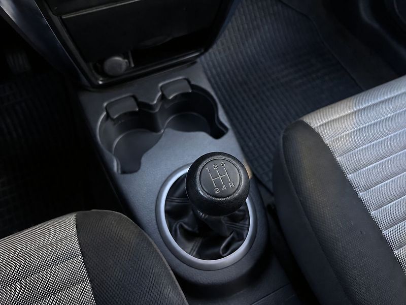 Suzuki SX4 1,6 VVti-VÝHŘEV.S-ALU - fotka 27 z 34