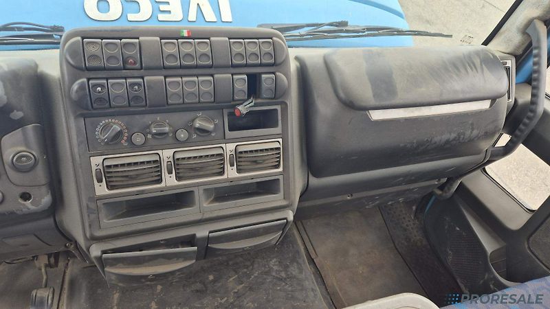 Iveco ML180E28 E3 + jeřáb HIAB - fotka 8 z 11