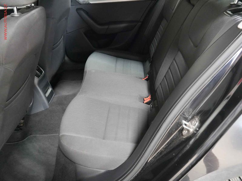 Škoda Octavia (2013) 2.0TDi, ČR, AAC, p.čidla - fotka 10 z 20