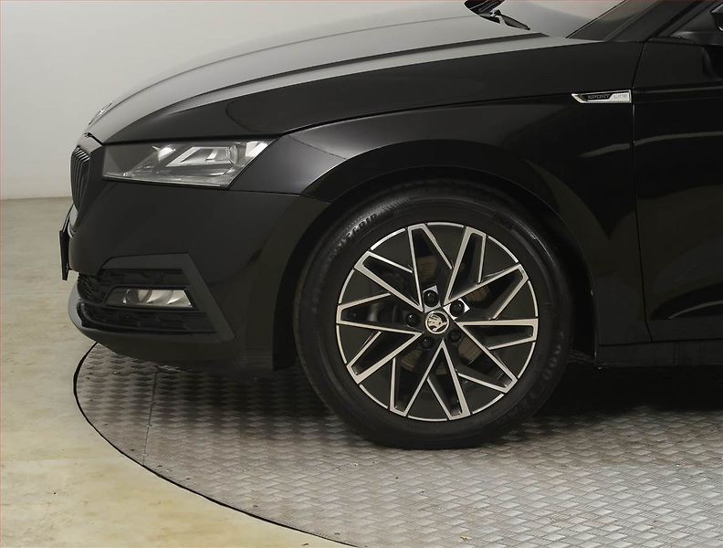 Škoda Octavia (2023) 2.0 TDI - fotka 15 z 26