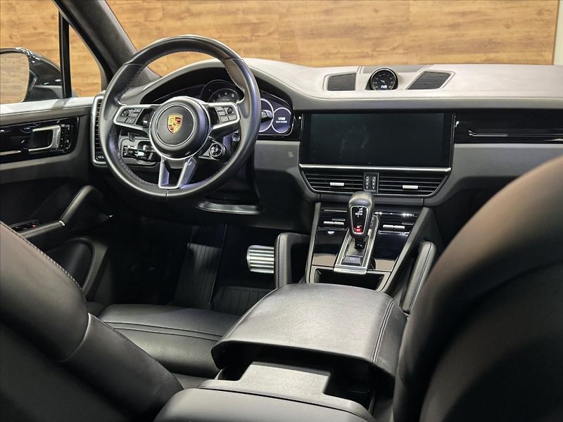 Porsche Cayenne S VZDUCH PANO CHRONO LED - fotka 29 z 33