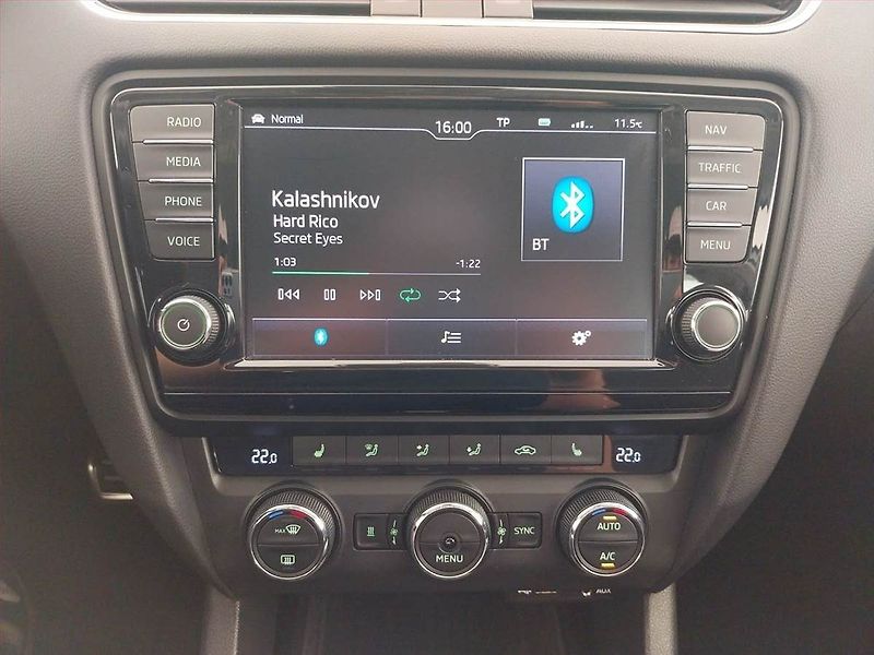 Škoda Octavia (2015) Scout 2.0 TDI, 4X4, Automat - fotka 12 z 22