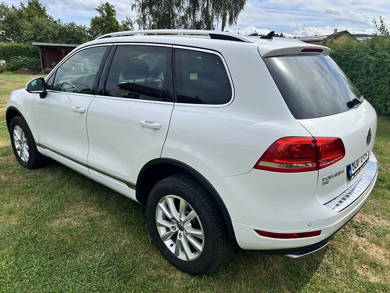 Volkswagen Touareg 3.0TDI 180KW,TZ,KůŽE,ROZVODY!! - fotka 5 z 52