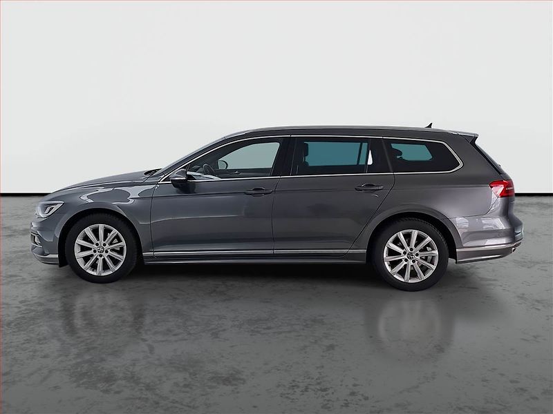 Volkswagen Passat (2017) R-Line 2.0 TDI, Automat, Kůže - fotka 3 z 19