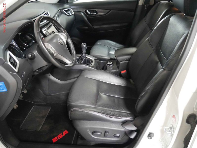 Nissan X-Trail (2016) 1.6DCi 4x4, ČR, servis.kniha - fotka 9 z 22