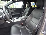 Jaguar XE D180 R - Dynamic SE - náhled 17