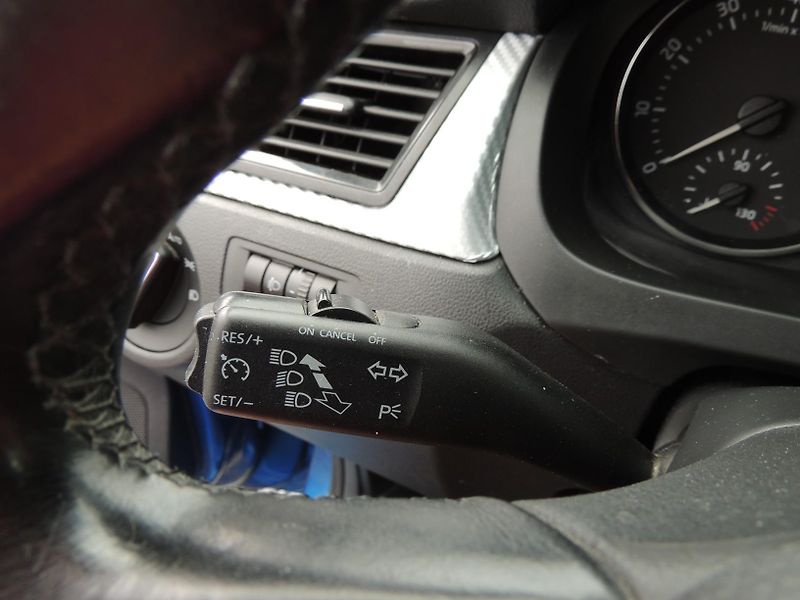 Škoda Rapid (2014) 1.2TSi,77kw,dobrá výbava,xenon - fotka 17 z 45