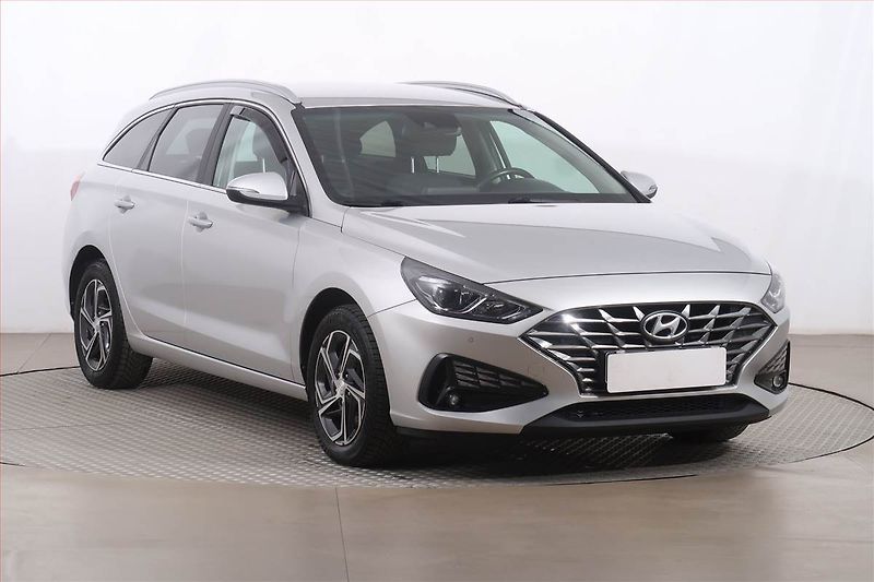 Hyundai i30 (2021) Family 1.5 DPI, Serv.kniha - fotografie inzerátu