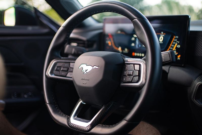 Ford Mustang (2024) GT 5.0 V8 DPH - fotka 20 z 22