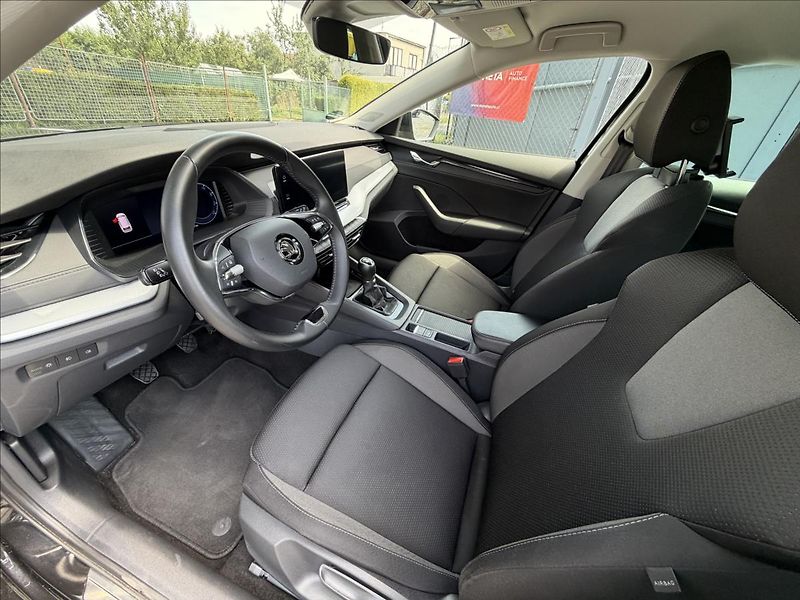 Škoda Octavia 1,5 TSi DPH  ACC,LED,KESSY,ALU - fotka 13 z 50