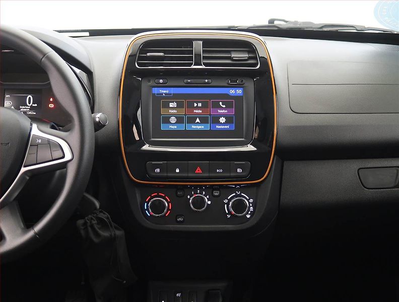 Dacia Spring (2022) Electric 45 (27 kWh), SoH 91% - fotka 12 z 22