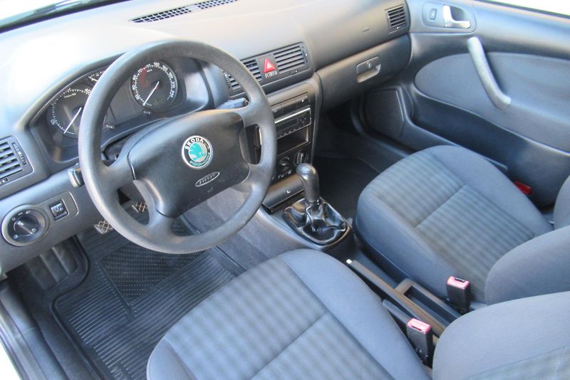 Škoda Octavia 1.9 TDi  KLIMA  TAŽNÉ - fotka 9 z 20