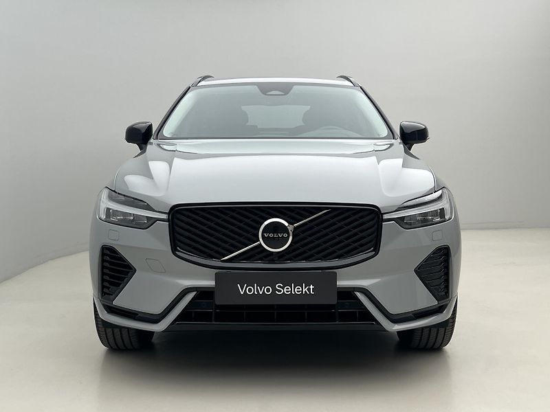 Volvo XC60 T6 AWD DARK PLUS AUT - fotka 14 z 48