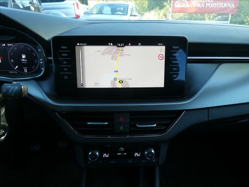 Škoda Scala 1,0 TSi 81kW Style, NAVIGACE - fotka 26 z 41